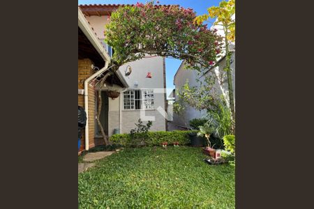 Foto 01 de casa à venda com 3 quartos, 185m² em Caxingui, São Paulo