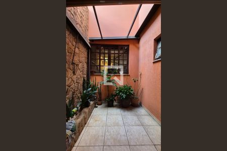 Area externa de casa à venda com 3 quartos, 300m² em Parque Novo Oratório, Santo André