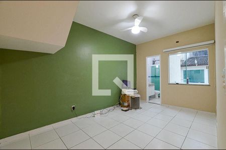 Casa à venda com 4 quartos, 140m² em Piratininga, Niterói