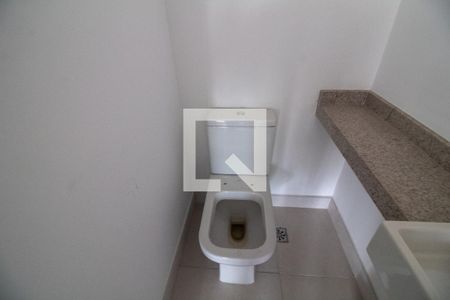 Lavabo de apartamento à venda com 4 quartos, 232m² em Brooklin, São Paulo