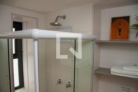 Banheiro Social de kitnet/studio para alugar com 1 quarto, 25m² em Perdizes, São Paulo