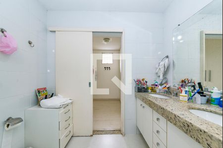 Banheiro da Suíte 1 de casa à venda com 4 quartos, 350m² em Gutierrez, Belo Horizonte