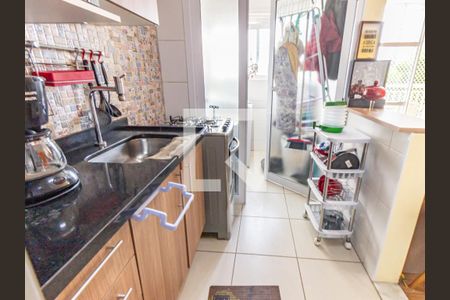 Cozinha de apartamento à venda com 2 quartos, 47m² em Jardim Sabara, São Paulo