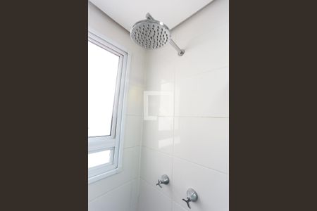 Banheiro de apartamento à venda com 2 quartos, 42m² em Parque Reboucas, São Paulo
