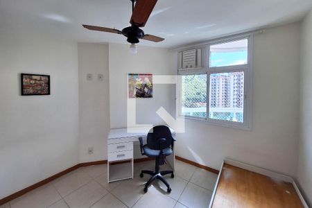 Quarto 1 de apartamento para alugar com 2 quartos, 78m² em Santa Rosa, Niterói