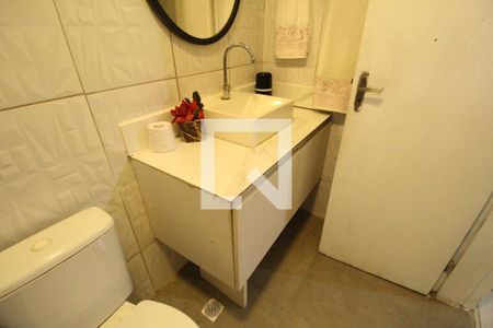 Banheiro de casa de condomínio à venda com 1 quarto, 62m² em Jacarepaguá, Rio de Janeiro