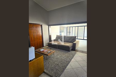 Casa à venda com 3 quartos, 325m² em Parque da Hipica, Campinas