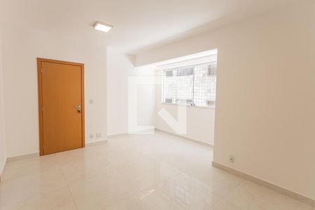 Sala de apartamento para alugar com 3 quartos, 82m² em Serra, Belo Horizonte