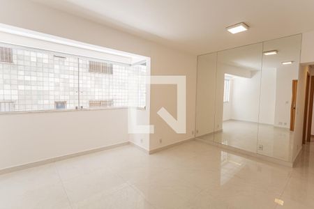 Apartamento para alugar com 3 quartos, 82m² em Serra, Belo Horizonte
