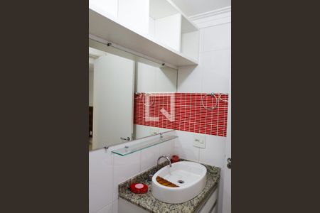 Banheiro da Suíte  de apartamento para alugar com 3 quartos, 80m² em Centro, Osasco