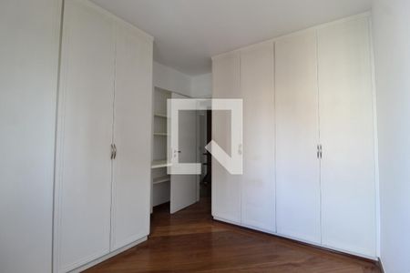 Quarto 1 de apartamento à venda com 4 quartos, 154m² em Moema, São Paulo