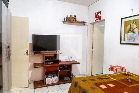 Casa 3 - Sala de casa à venda com 6 quartos, 350m² em Vila Maricy, Guarulhos