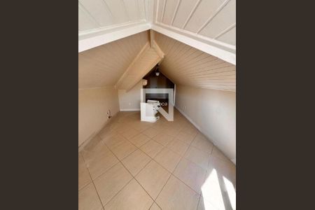 Casa à venda com 5 quartos, 300m² em Barra da Tijuca, Rio de Janeiro