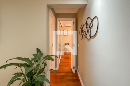 Corredor de apartamento à venda com 2 quartos, 67m² em Cambuci, São Paulo