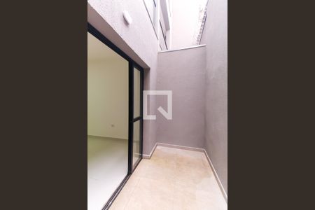 Varanda de kitnet/studio para alugar com 1 quarto, 32m² em Vila Prudente, São Paulo