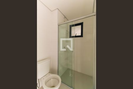 Banheiro de kitnet/studio para alugar com 1 quarto, 27m² em Vila Prudente, São Paulo