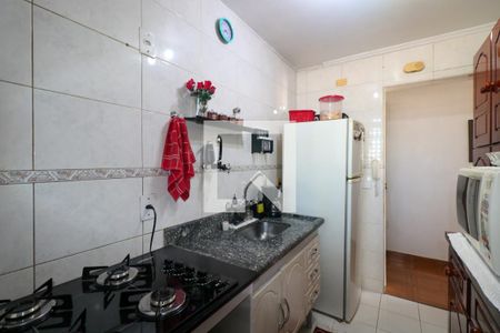 Cozinha de apartamento à venda com 3 quartos, 75m² em Jardim Patente, São Paulo