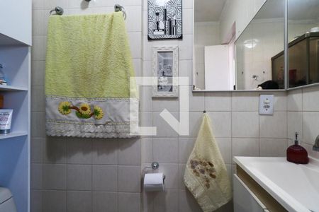 Banheiro de apartamento à venda com 3 quartos, 75m² em Jardim Patente, São Paulo