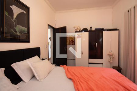 Quarto 2 de casa à venda com 3 quartos, 286m² em Vila Medeiros, São Paulo