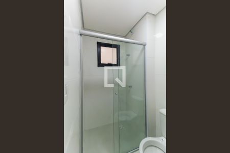 Banheiro de kitnet/studio para alugar com 1 quarto, 27m² em Vila Prudente, São Paulo