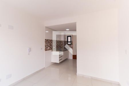 Sala/Quarto de kitnet/studio para alugar com 1 quarto, 27m² em Vila Prudente, São Paulo