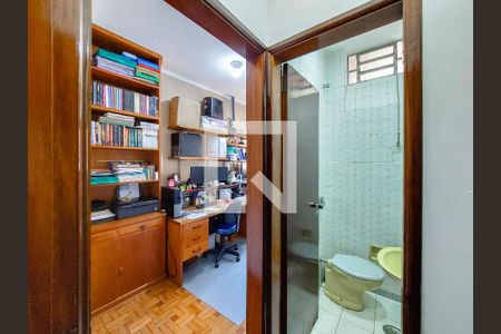 Escritório de casa à venda com 3 quartos, 225m² em Bosque da Saúde, São Paulo