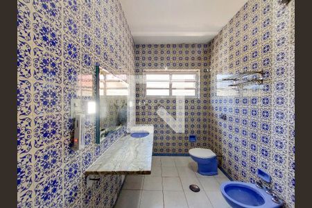 Banheiro 2 de casa à venda com 3 quartos, 225m² em Bosque da Saúde, São Paulo
