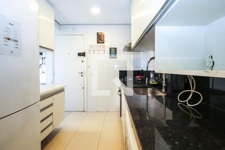Cozinha de apartamento à venda com 3 quartos, 110m² em Bosque da Saúde, São Paulo