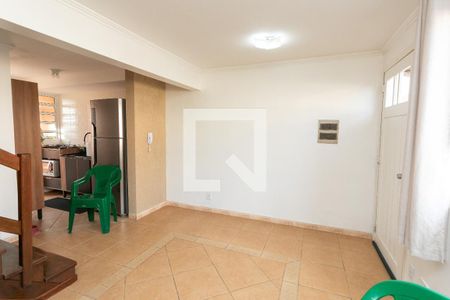 Sala de casa de condomínio à venda com 3 quartos, 73m² em Sarandi, Porto Alegre