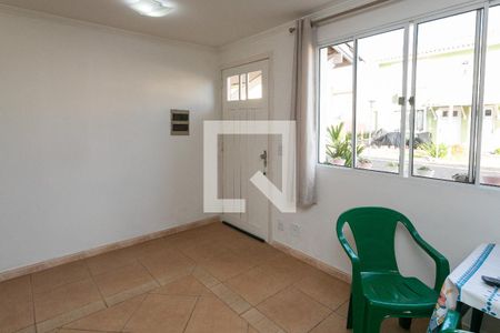 Sala de casa de condomínio à venda com 3 quartos, 73m² em Sarandi, Porto Alegre