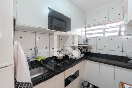 Cozinha de apartamento para alugar com 2 quartos, 50m² em Cerqueira César, São Paulo