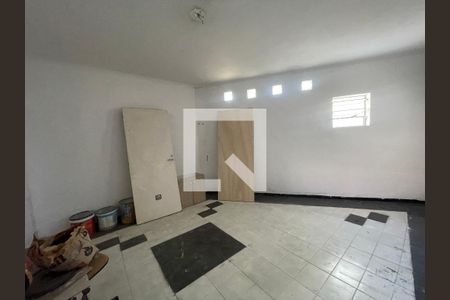 Quarto de casa para alugar com 2 quartos, 40m² em Vila Lageado, São Paulo