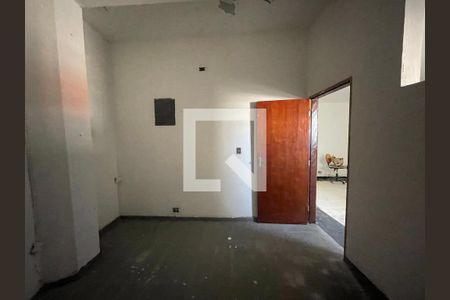 Quarto 2 de casa para alugar com 2 quartos, 40m² em Vila Lageado, São Paulo