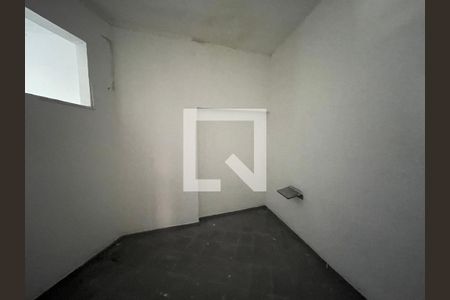 Quarto 2 de casa para alugar com 2 quartos, 40m² em Vila Lageado, São Paulo