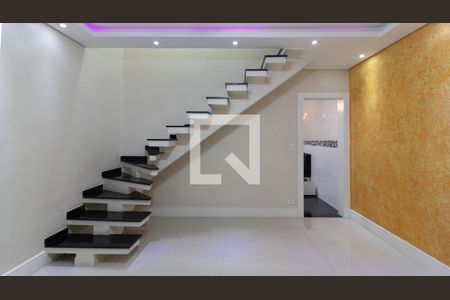 Sala de casa à venda com 2 quartos, 144m² em Vila Nhocuné, São Paulo