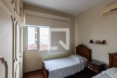 Quarto 1 de apartamento à venda com 3 quartos, 122m² em Tijuca, Rio de Janeiro