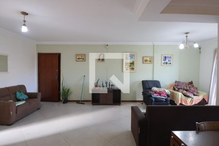 Sala de apartamento à venda com 3 quartos, 161m² em Marechal Rondon, Canoas