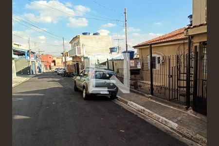 Localização de casa à venda com 5 quartos, 200m² em Vila Bancaria Munhoz, São Paulo
