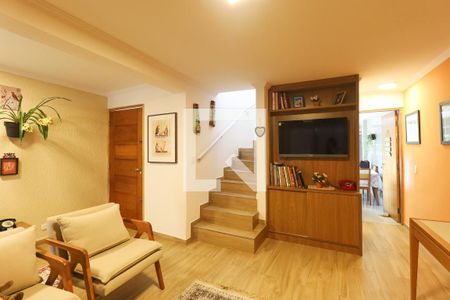 Sala de casa à venda com 3 quartos, 90m² em Jardim Peri, São Paulo