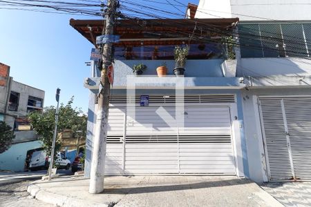 Fachada de casa à venda com 3 quartos, 90m² em Jardim Peri, São Paulo