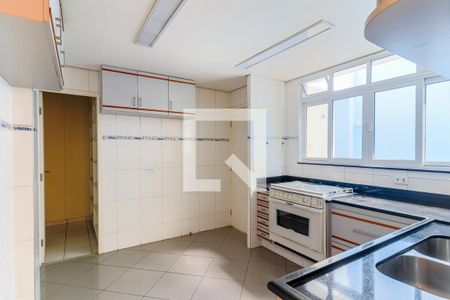 Cozinha de casa para alugar com 2 quartos, 180m² em Campo Belo, São Paulo