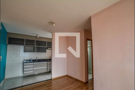 Sala de apartamento para alugar com 2 quartos, 55m² em Vila Suíça, Santo André