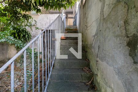 Escada de casa à venda com 3 quartos, 220m² em Jardim Belem, São Paulo