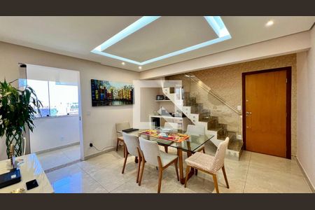 Sala de apartamento à venda com 3 quartos, 180m² em Castelo, Belo Horizonte