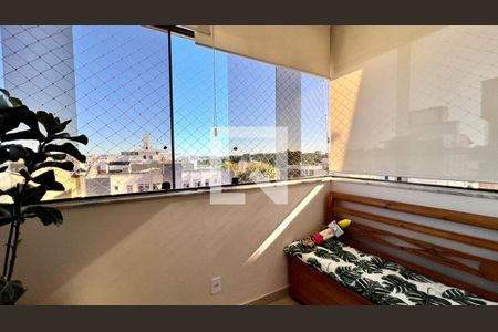 Varanda  de apartamento à venda com 3 quartos, 180m² em Castelo, Belo Horizonte