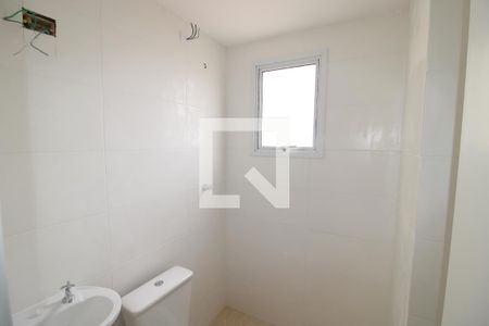 Banheiro de apartamento à venda com 2 quartos, 54m² em Vila Pita, São Paulo