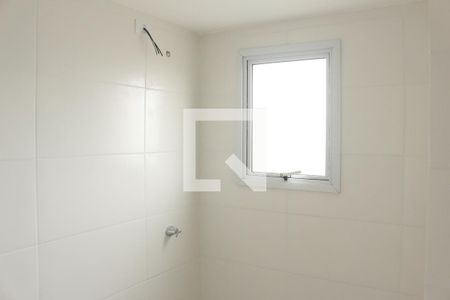 Banheiro de apartamento à venda com 2 quartos, 54m² em Vila Pita, São Paulo