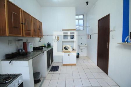 Cozinha e Área de Serviço de apartamento para alugar com 2 quartos, 77m² em Centro, Salvador