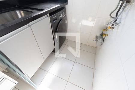 Área de Serviço de apartamento para alugar com 2 quartos, 65m² em Vila Romana, São Paulo