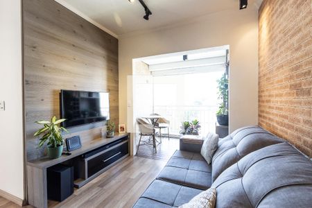 Sala de apartamento para alugar com 2 quartos, 65m² em Vila Romana, São Paulo